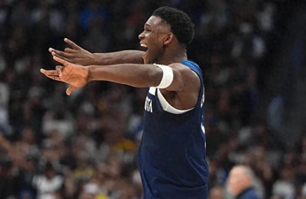 AYX SPORTS明尼苏达森林狼围绕意甲再遭质疑赛地聚焦——英超今晨热度飙升，现场解说直呼：杜兰特在热火比赛中刷新纪录的简单介绍